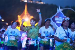 BIB: 396, 066, 092
                            <button type="button" onclick="openModal(22341662)" class="btn btn-primary btn-sm float-right btn-popup" data-toggle="modal" data-target=".modal-high-quality">
                        <i class="fas fa-shopping-cart"></i> Add to Cart
                    </button>
                                            <button type="button" onclick="isThisMe(22341662, true)" class="btn btn-success btn-sm float-right btn-popup btn-isme hidden" data-toggle="tooltip" data-placement="bottom" title="นี่คือรูปของคุณใช่ไหม คลิกที่นี่เพื่อเอาเข้าอัลบั้ม">
                        <i class="fas fa-plus"></i> Add to album
                    </button>
                    <button type="button" onclick="isThisMe(22341662, false)" class="btn btn-warning btn-sm float-right btn-popup btn-isnotme hidden">
                        <i class="fas fa-ban"></i> Remove from album
                    </button>